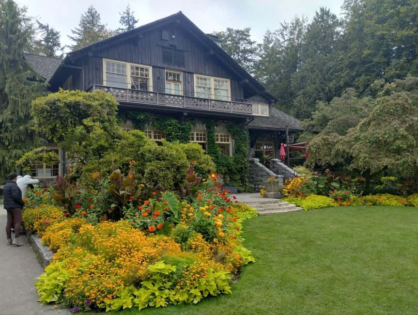 Aquarium & StanleyPark+20 Gem Spots+City/Vip Car+Small Group - Key points to know before booking