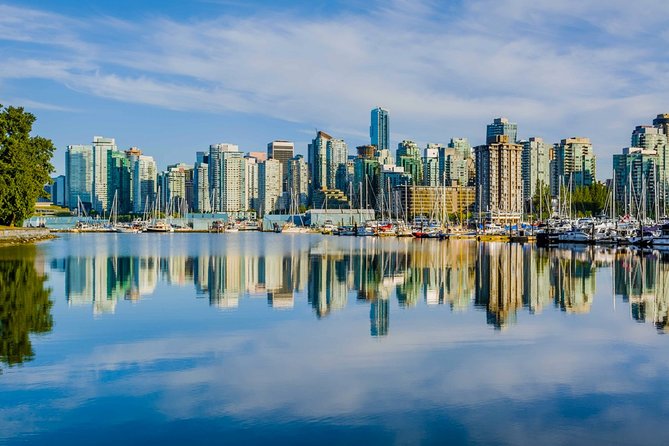 Arrival Transfer: Vancouver Airport YVR - Vancouver by Luxury SUV - Why the airport greeting matters