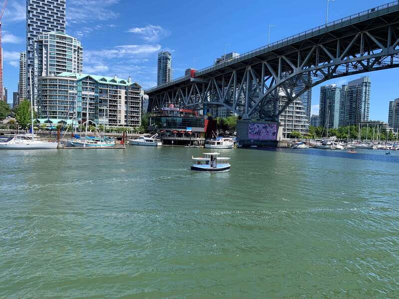 Bike and Hike Vancouver - Kitsilano and English Bay bring the coastal views