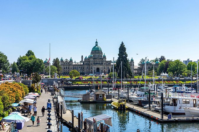 Butchart Gardens and Victoria Tour from Vancouver - Butchart Gardens in a 55-acre setting