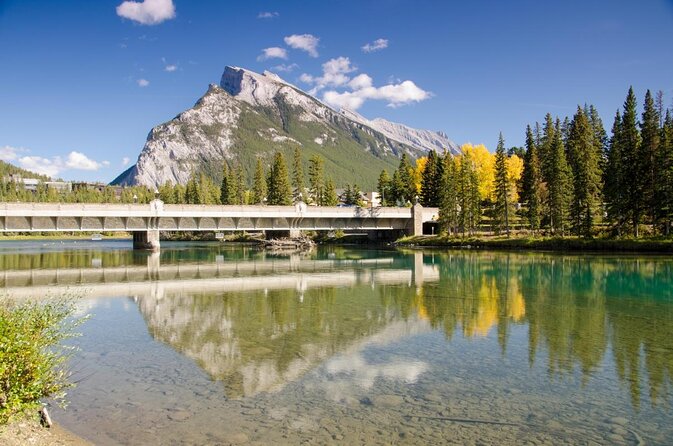 Canadian Rocky Mountains & Banff 5-Day Premium Tour - Key things to know before booking