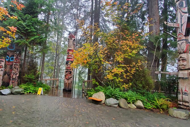 Capilano Suspension Bridge Canyon Lights & 4 Top highlights - From downtown Vancouver to the North Shore forest