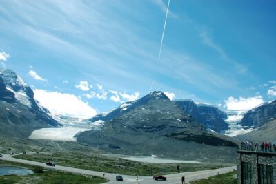 Circle West – Canadian Rockies Round Trip Bus Tour From Vancouver