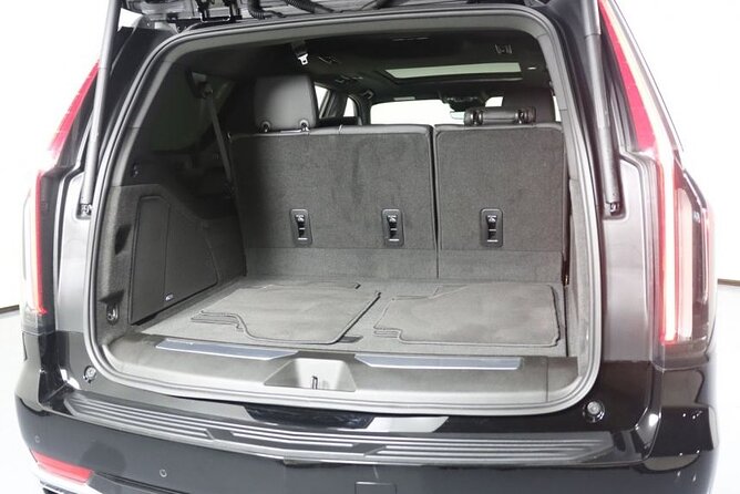 Departure Private Transfer from Vancouver to Vancouver YVR or Cruise Port by SUV - A simple end-of-trip ride through Vancouver