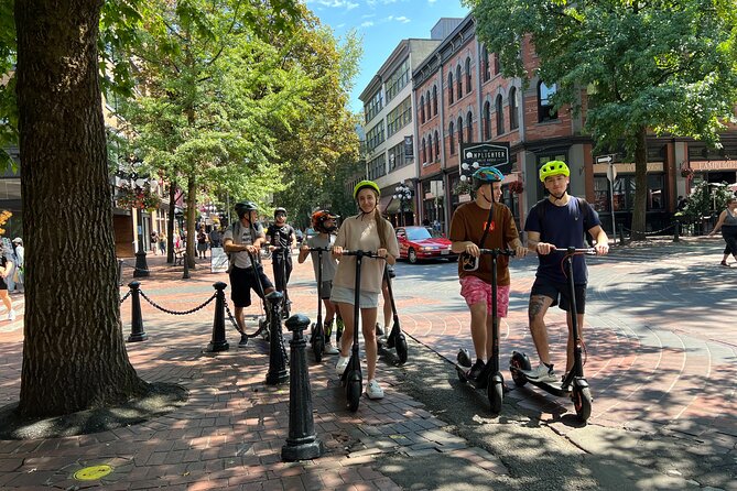 E-scooter & EUC guided tour to the secret spots in Vancouver - Coal Harbour and the seawall