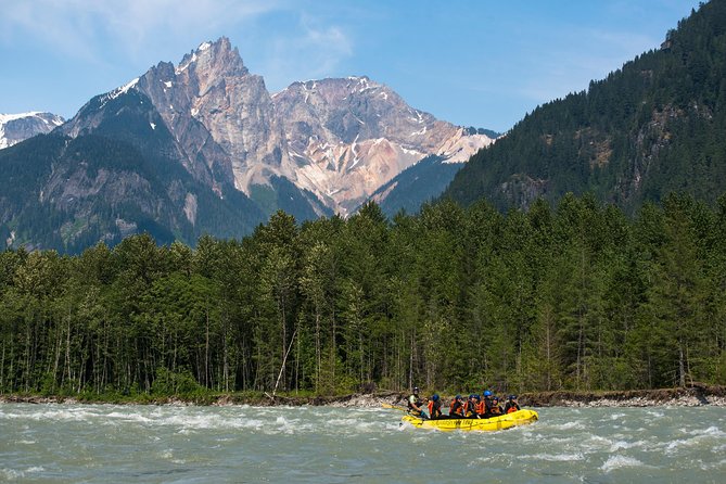 Elaho Whitewater Experience - Who should book the Elaho Whitewater Experience?