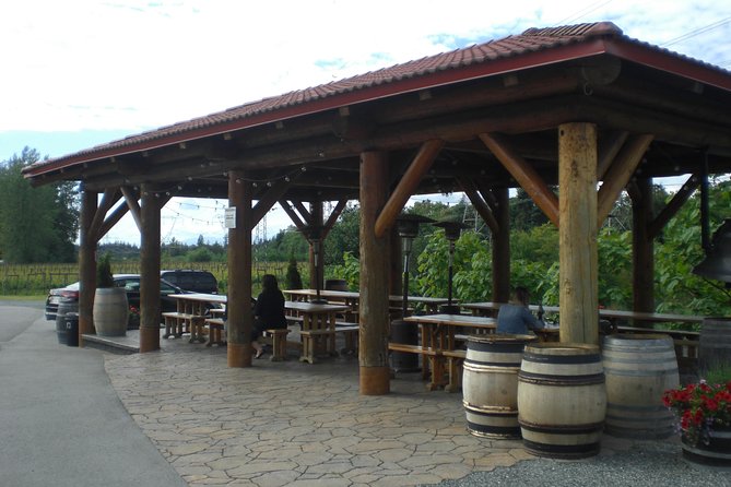 Fraser Valley Social Wine Tasting Private Tour - What the guides add to the drive