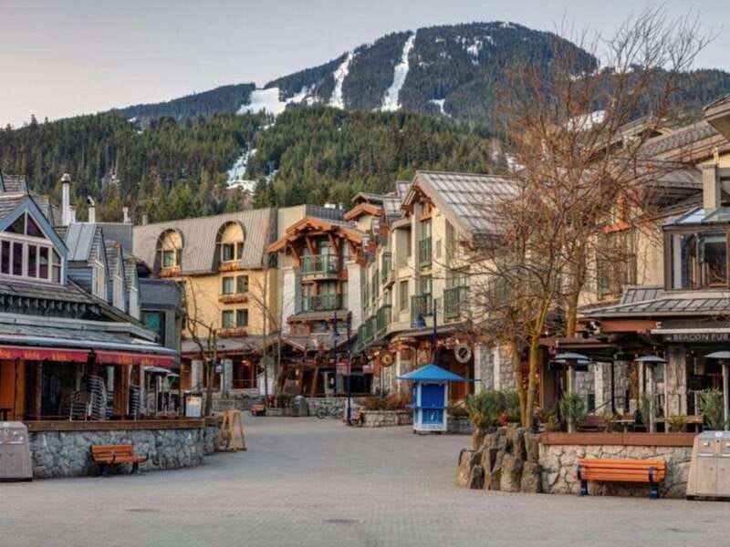 From Vancouver: Whistler Private Day Trip - The Return Drive and Sunset Timing