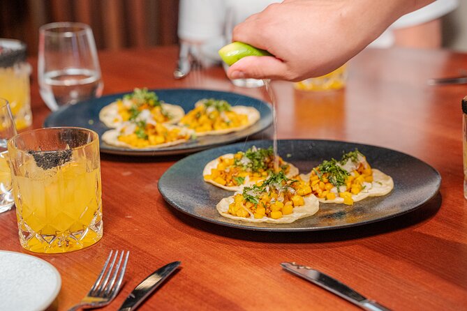 Gastronomic Gastown Food Tour by Vancouver Foodie Tours - Blood Alley: local tales between courses
