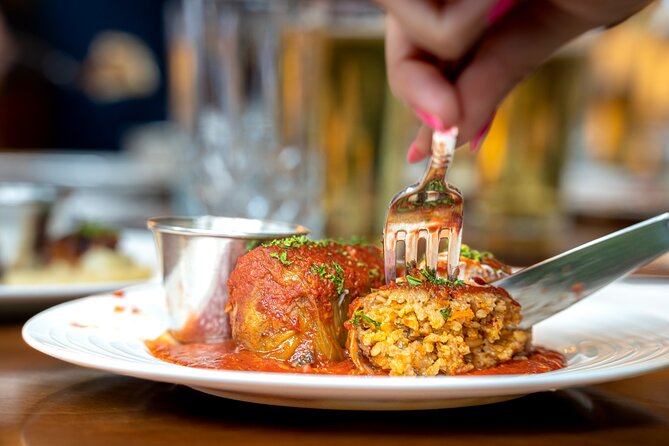 Gastronomic Gastown Food Tour by Vancouver Foodie Tours - Steam Clock and Maple Tree Square: a quick start in Gastown