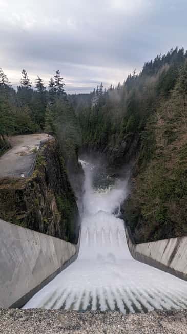 Grouse Mnt+StanleyPark+Hatchery+Cleveland Dam+LynnCanyonTOUR - Capilano River Regional Park and the rainforest