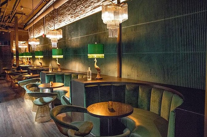 Hidden Cocktail Crawl in Chinatown - Who will enjoy this evening most