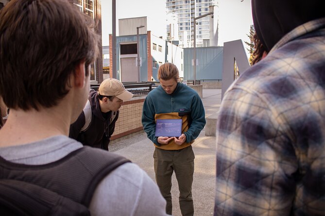 Hollywood North Film & TV Tour in Vancouver - Gastown, Blood Alley, and the steam clock