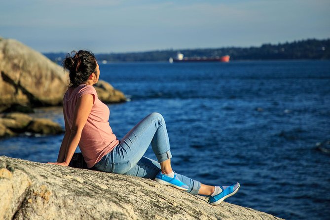 Lighthouse Park Hiking / Horseshoe Bay Discovery Tour - Crossing Lions Gate Bridge with a sense of place