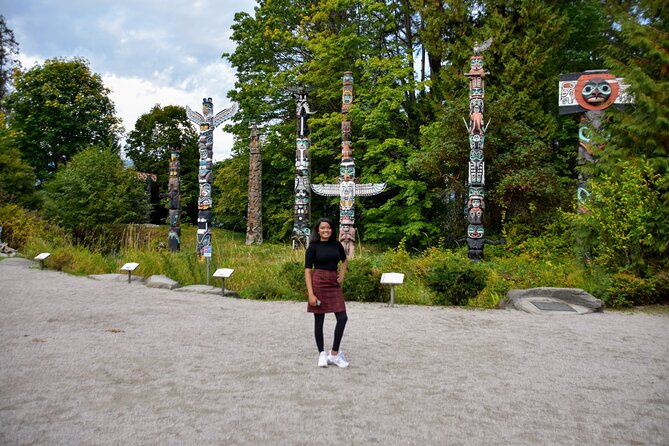 Photography & Walk in Stanley Park - Key points to know before booking