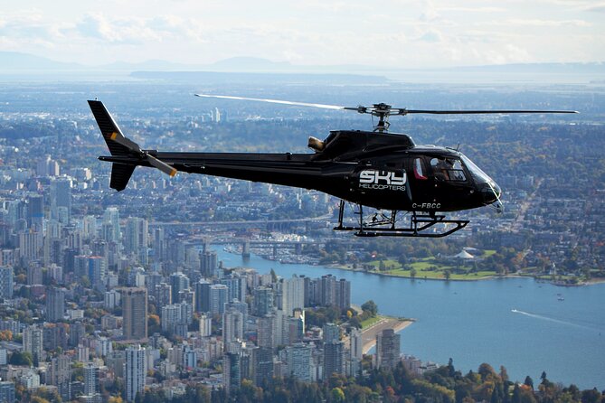 Pre/Post Cruise Helicopter Vancouver City Tour with Hotel Pickup - Flying over Lions Gate Bridge