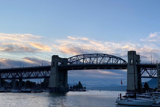 Private Guided Grand City Tour in Vancouver with your luggage - Why this private Vancouver tour works well on a luggage day