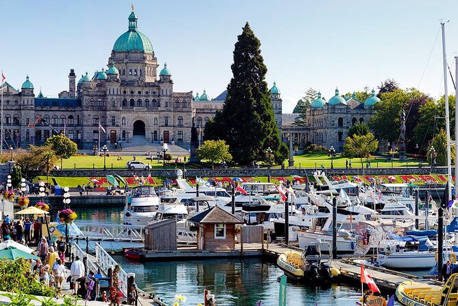 Private Tour Countryside Drive to Butchart Gardens & Victoria - Key points to know before booking