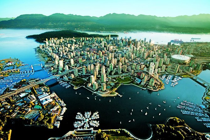 Private Tour: Vancouver Sightseeing and Capilano Suspension Bridge - Gastown and Chinatown from the road