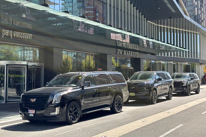 Private Transfer From Vancouver Airport to Vancouver Downtown - Flight tracking and the one-hour waiting window
