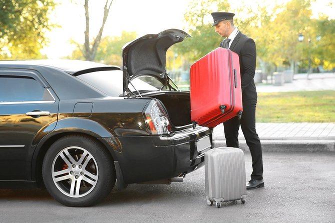 Private Transfer from Vancouver Airport (YVR) - Communication is the real make-or-break detail