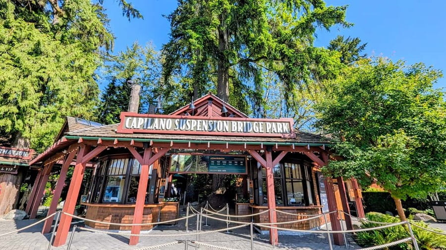 PrivateTour Capilano Br+Granville Islan+Hatchery+Lynn Canyon - Lynn Canyon, a quieter first bridge