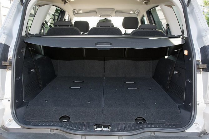 Roundtrip Private Transfer from Vancouver Airport (YVR) - The return to YVR starts at your hotel