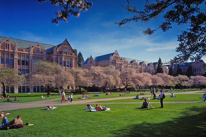 Seattle Sightseeing 2 day Tour from Vancouver (Chn&Eng) - University of Washington and a change of pace