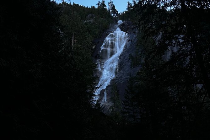 Shannon fall, Quercus Point and Squamish city Private tour - Two hours in Squamish, not just a drive-through