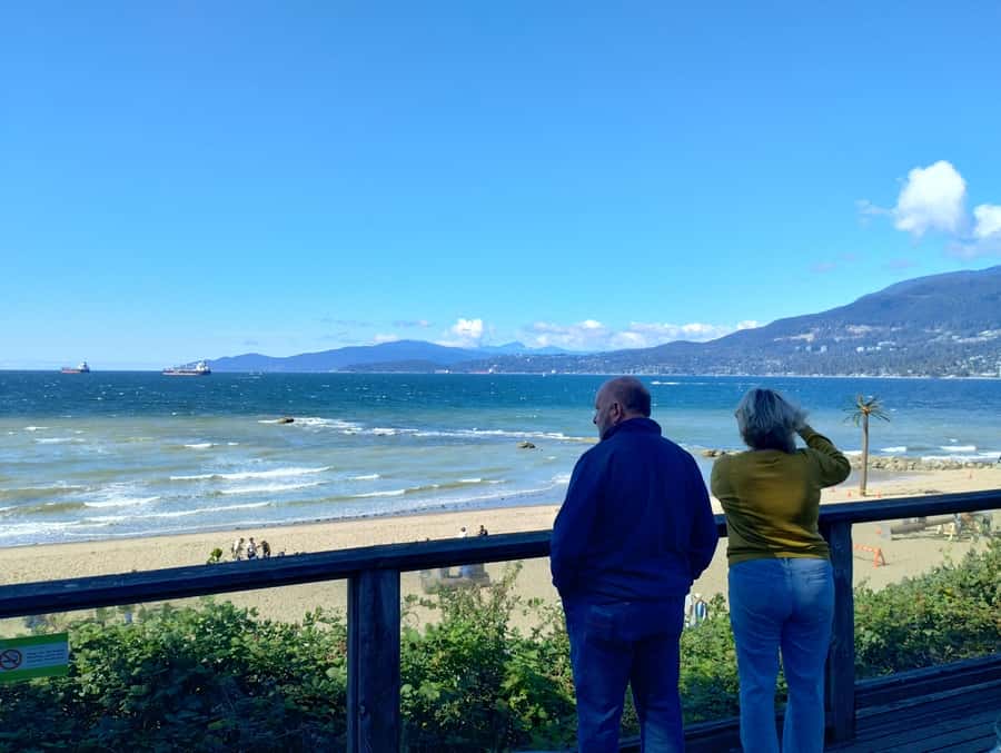 Stanley Park CarTour:SmallGroup/Comfort&CheaperThan BikeTour - Rose Garden and Pavilion: a gentle opening