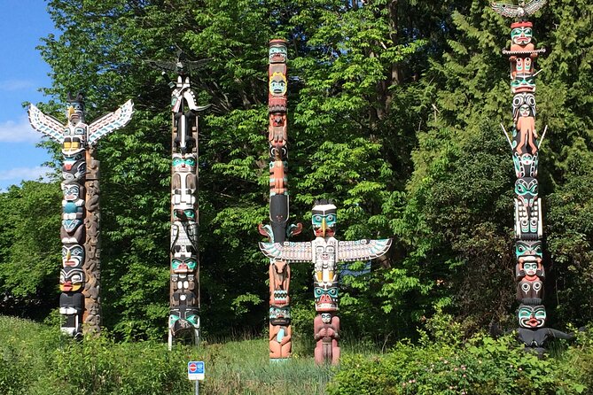 Stanley Park & Downtown - Vancouver Bike Tours - Starting at English Bay Bike Rentals