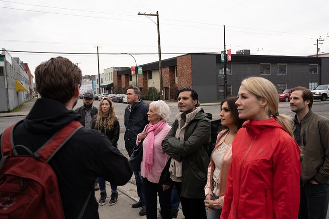 Street Art and Craft Beer 2 in 1 Walking Tour Vancouver - Group size, pace, and guide style
