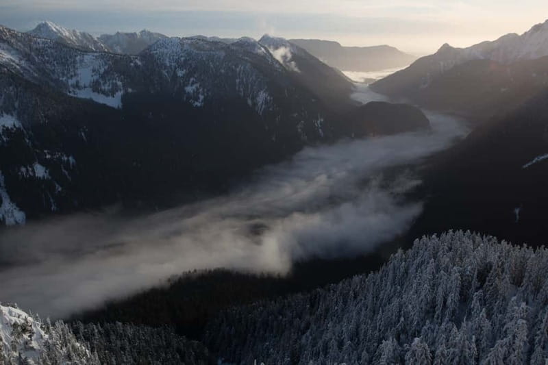 Vancouver: BC Backcountry Helicopter Tour - Flying from Vancouver toward the Coast Mountains