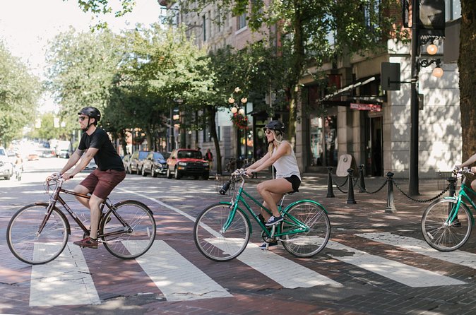 Vancouver Bike or Ebike Rental - Self Guided Map provided - Standard bike or e-bike?