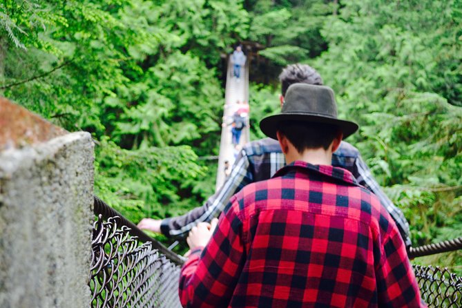 Vancouver Biking and Hiking Tour including Lunch - Lynn Canyon and the 150-foot bridge