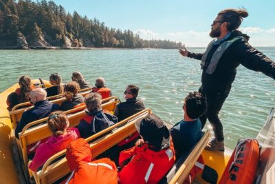 Vancouver City and Nature Waterfront Sightseeing Boat Tour