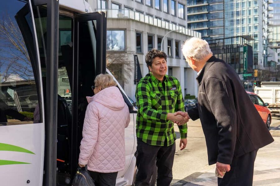 Vancouver: City Highlights & Vancouver Lookout Tour - A practical first look at the Vancouver city tour