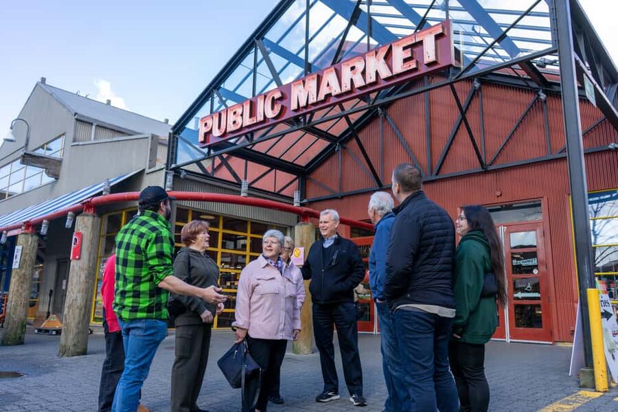 Vancouver: City Highlights & Vancouver Lookout Tour - Canada Place and Jack Poole Plaza