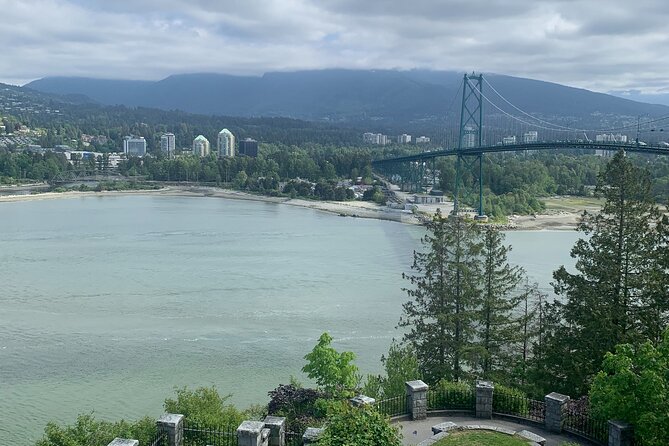 Vancouver City Private Tour - Gastown: cobblestones, steam, and a polished tourist quarter
