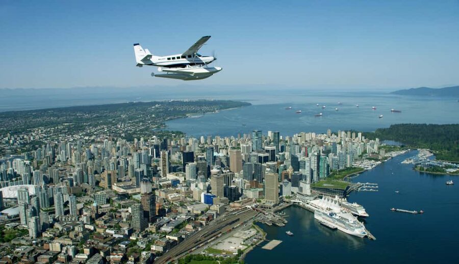 Vancouver: City Skyline Scenic Seaplane Flight - The First Views of Downtown and Stanley Park
