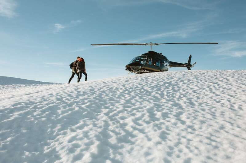 Vancouver: Coastal Mountain Landing Helicopter Tour - Key points at a glance