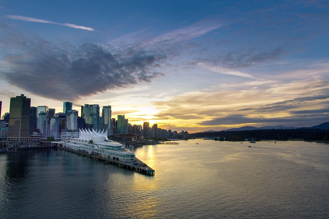 Vancouver Evening Tour: Stanley Park & English Bay Photostops - Stanley Park by bus, then Prospect Point