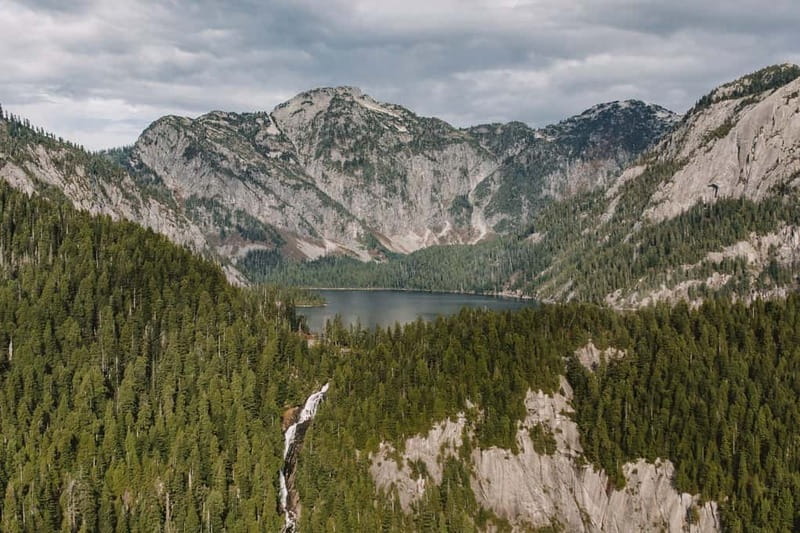 Vancouver: Helicopter Tour with Backcountry Beer Tasting - Landing where roads and trails cannot go