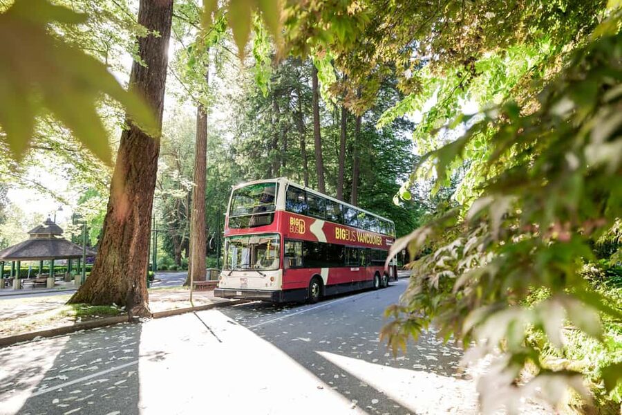 Vancouver: Hop-on Hop-off Sightseeing Tour with 10 Stops - Make Granville Island a real stop