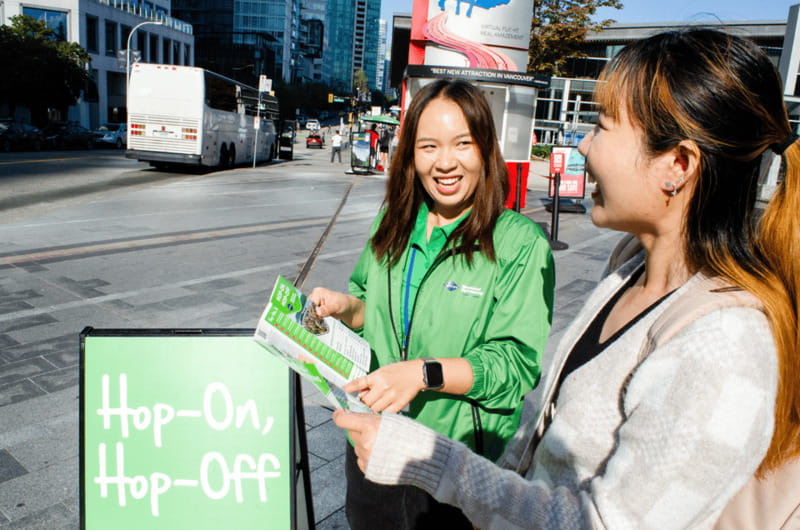 Vancouver: Hop-on Hop-off Sightseeing Tour with 10 Stops - Chinatown and Gastown bring the city’s older face
