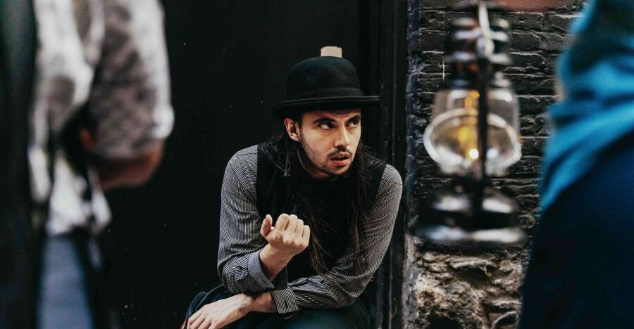 Vancouver: Lost Souls of Gastown Tour - The best audience for this Gastown walk