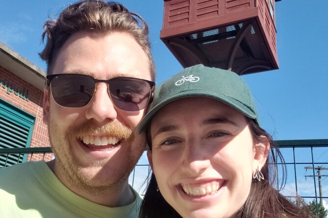 Vancouver Old Town Treasure Hunt: Self-Guided Walking Game - The steam-powered clock