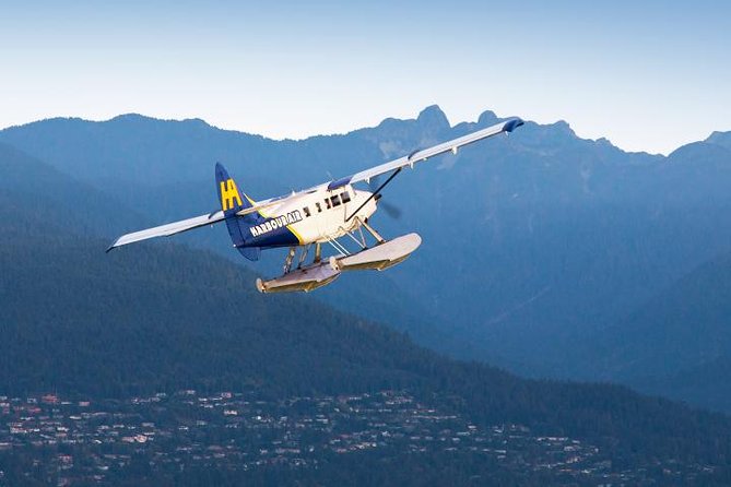 Vancouver Panorama Scenic Seaplane Tour + Suspension Bridge Tour - What the small plane feels like