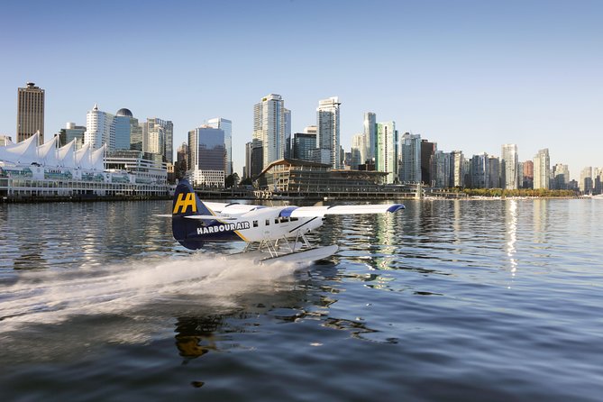 Vancouver Panorama Scenic Seaplane Tour + Suspension Bridge Tour - Crossing the 137-meter Capilano Suspension Bridge