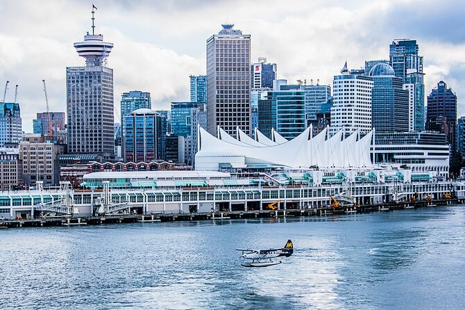 Vancouver Panoramic City Day Tour - Chinatown and Gastown show two very different old districts